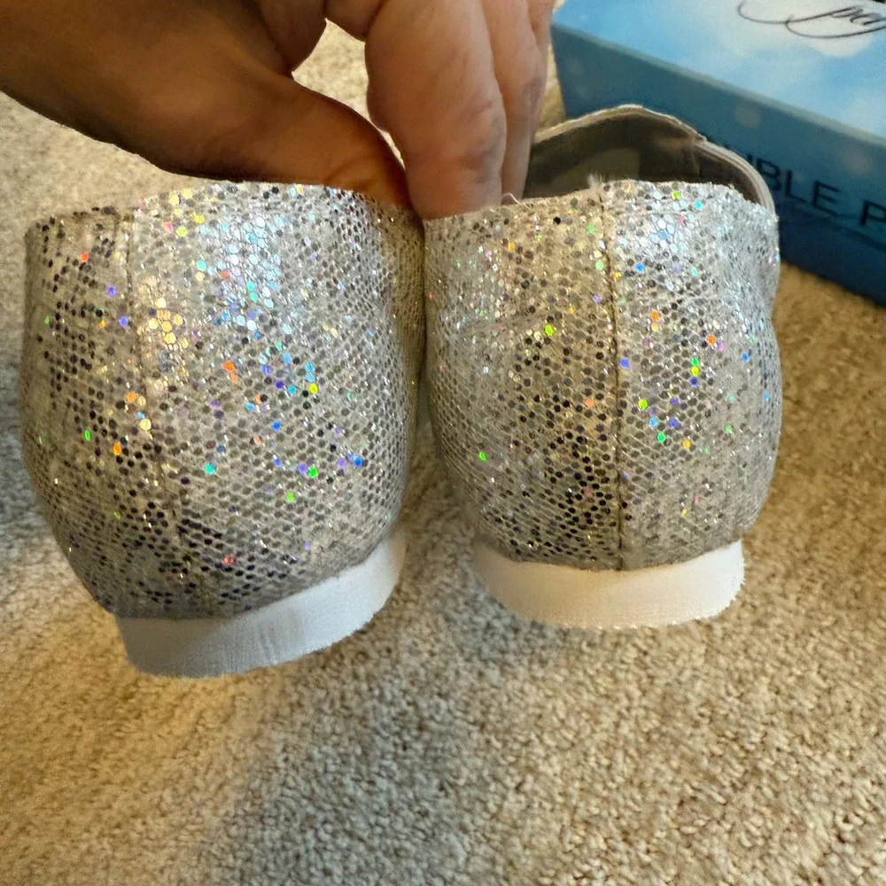 Girls Double Platinum Glitter Jazz Dance Shoes Size 4 New In Box - Picture 3 of 4